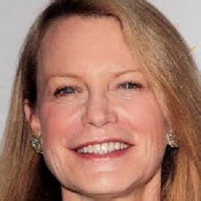 Shelley Hack Bio, Married, Husband, Net Worth, Height, kid